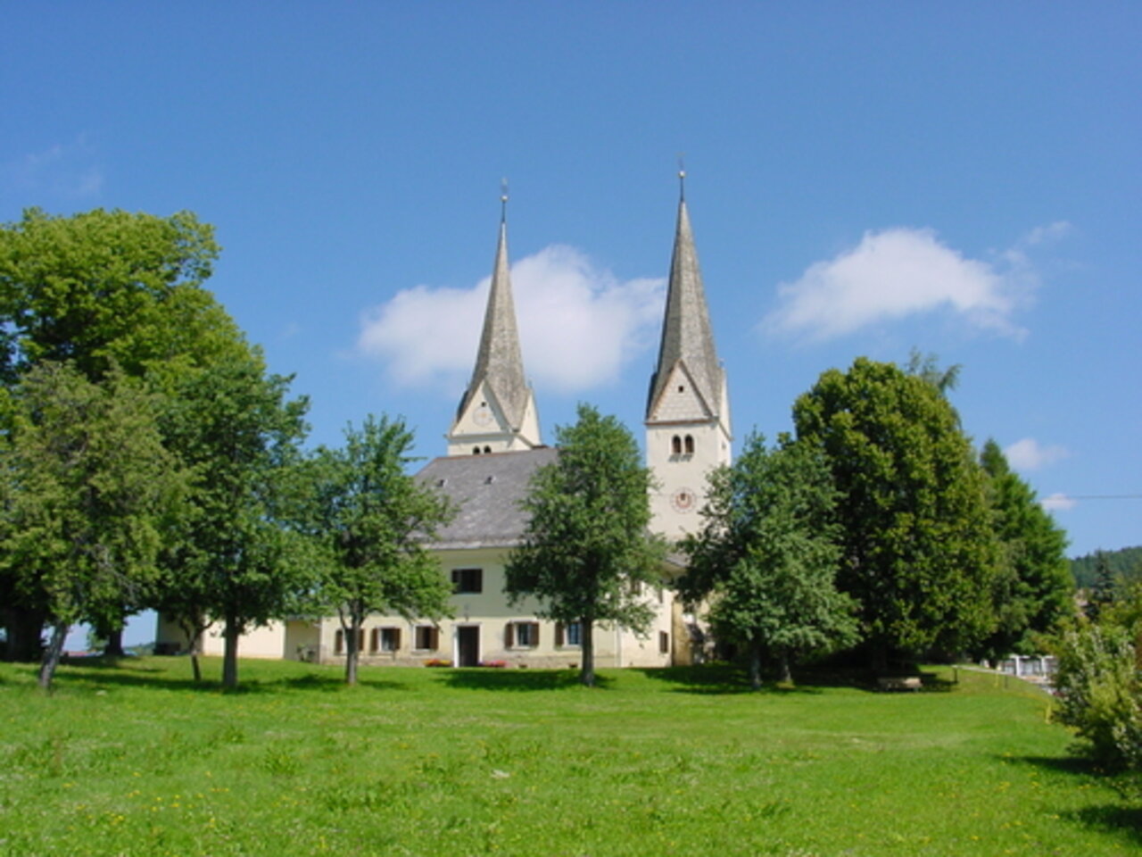 Wehrkirche und Pfarrhof Diex Wehrkirche und Pfarrhof Diex