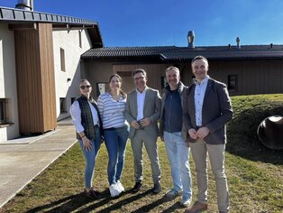 GRin Glaboniat, GRin Jantschgi, Bgm. Lakounig, KEM Schildberger, Bgm. Napetschnig