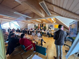 Erfahrungsaustausch im Gemeindeamt Diex